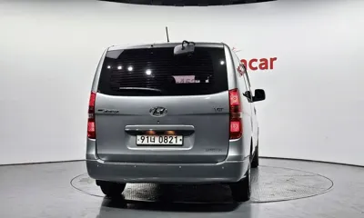 Hyundai Starex 2019, 124444 км, за 9100.97 USD