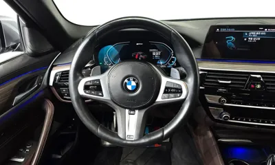BMW 5-Series 2020, 47575 км, за 22187.21 USD - фото 13