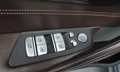 BMW 5-Series 2020, 47575 км, за 22187.21 USD - фото 28