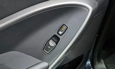Hyundai Santafe 2015, 114558 км, за 7023.76 USD - фото 17