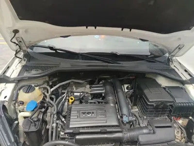 Skoda Yeti 2018, 106800 км, за 5576.7 USD - фото 11