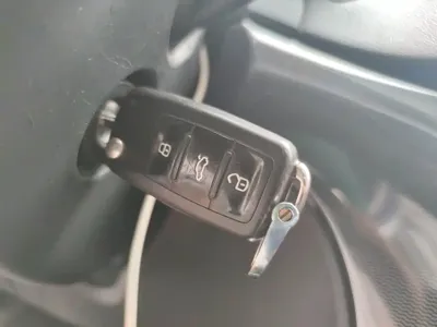 Skoda Yeti 2018, 106800 км, за 5576.7 USD - фото 12