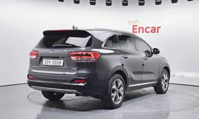 Kia Sorento 2016, 131687 км, за 7598.28 USD