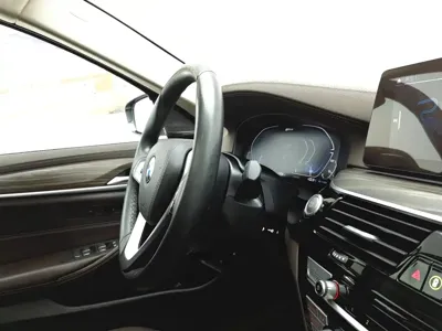 BMW 5 Series New Energy 2020, 71900 км, за 20218.92 USD - фото 22