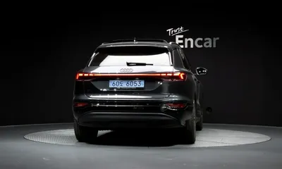 Audi Q6 e-tron 2025, 21981 км, за 39747.63 USD