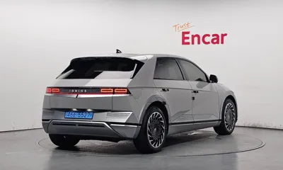 Hyundai Ioniq5 2022, 72438 км, за 19841.29 USD