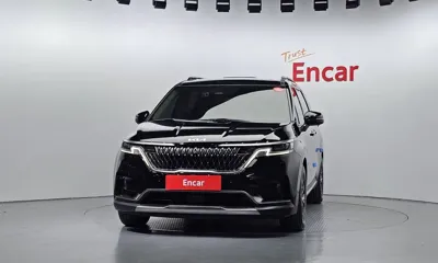 Kia Canival 2023, 95425 км, за 17876.87 USD