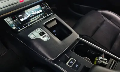 Hyundai Grandeur 2022, 71130 км, за 14769.59 USD - фото 9