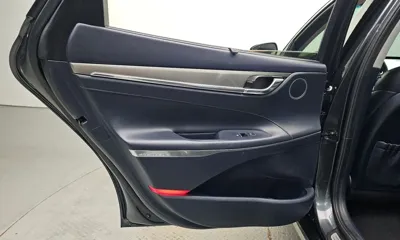 Hyundai Grandeur 2022, 71130 км, за 14769.59 USD - фото 25