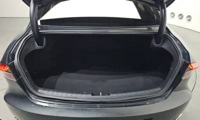 Hyundai Grandeur 2022, 71130 км, за 14769.59 USD - фото 29