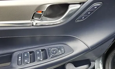 Hyundai Grandeur 2022, 71130 км, за 14769.59 USD - фото 30