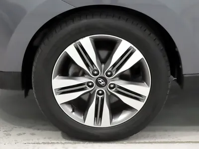 Hyundai Tucson 2014, 188440 км, за 3185.33 USD