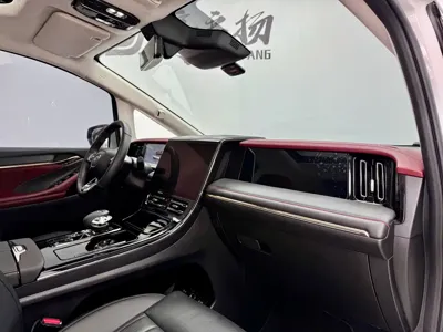 GAC Motor Trumpchi E9 2023, 40000 км, за 24612.86 USD - фото 12