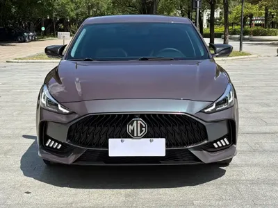 MG MG5 2023, 40000 км, за 5373.45 USD