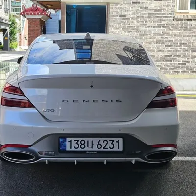 Genesis G70 2024, 30000 км, за 28941.13 USD
