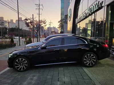 Mercedes-Benz E-Class 2026, 9200 км, за 37307.4 USD