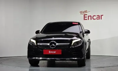 Mercedes-Benz GLC-Class 2019, 62113 км, за 21473.4 USD