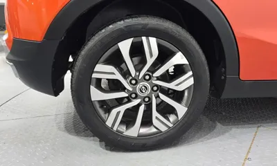 KG_Mobility_Ssangyong TIBOLI 2019, 74624 км, за 5529.54 USD