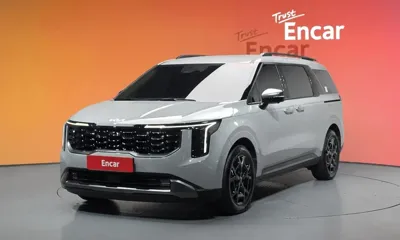Kia Canival · 2025 год