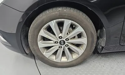 Hyundai Sonata 2014, 170041 км, за 2782.63 USD