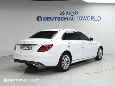 Mercedes-Benz C-Class 2019, 44145 км, за 14763.03 USD