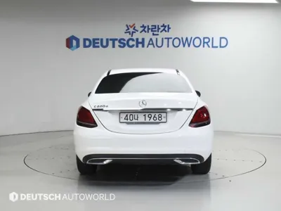 Mercedes-Benz C-Class 2019, 44145 км, за 14763.03 USD