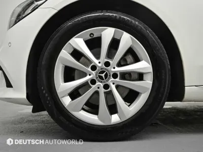 Mercedes-Benz C-Class 2019, 44145 км, за 14763.03 USD