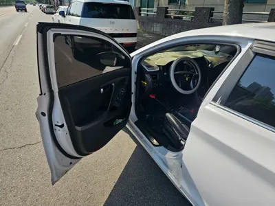 Hyundai Avante 2015, 129858 км, за 2835.8 USD