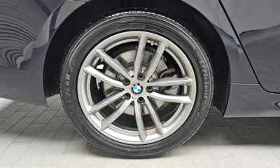 BMW 5-Series 2018, 93980 км, за 17068.41 USD