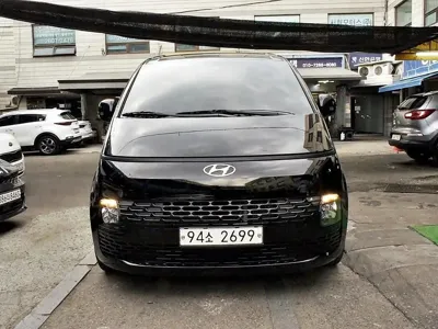 Hyundai Staria · 2022 год