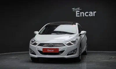 Hyundai i40 2013, 154859 км, за 2893.98 USD
