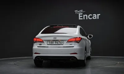Hyundai i40 2013, 154859 км, за 2893.98 USD