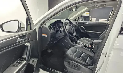 Volkswagen Tiguan 2020, 50866 км, за 16148.98 USD - фото 10