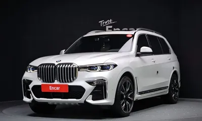 BMW X7 · 2022 год