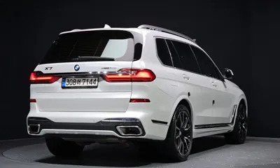 BMW X7 2022, 60832 км, за 53209.69 USD