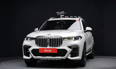 BMW X7 2022, 60832 км, за 53209.69 USD