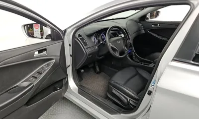 Hyundai Sonata 2014, 43281 км, за 4291.2 USD - фото 10