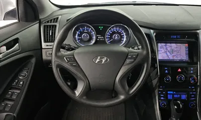 Hyundai Sonata 2014, 43281 км, за 4291.2 USD - фото 12