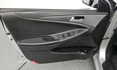 Hyundai Sonata 2014, 43281 км, за 4291.2 USD - фото 24