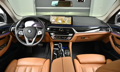 BMW 5-Series 2022, 41364 км, за 21990.29 USD - фото 6