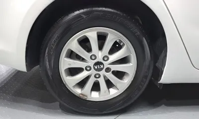 Kia K3 2018, 132904 км, за 3872.92 USD