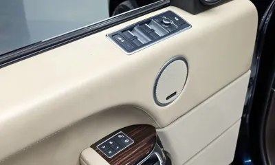 Land Rover Range Rover 2016, 104217 км, за 21817.6 USD - фото 18