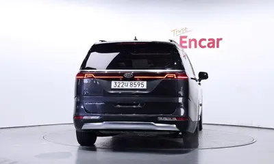 Kia Canival 2021, 113997 км, за 14910.66 USD