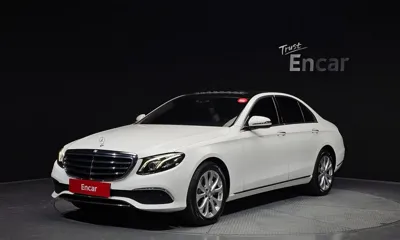 Mercedes-Benz E-Class · 2017 год