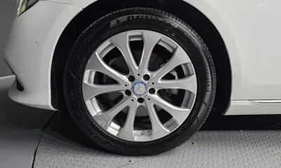 Mercedes-Benz E-Class 2017, 121185 км, за 12676.33 USD