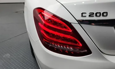 Mercedes-Benz C-Class 2018, 81063 км, за 10148.33 USD - фото 23