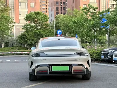 Xiaomi SU7 2024, 30000 км, за 14586.91 USD - фото 16