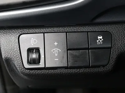 Kia Stonic 2018, 51573 км, за 7144.25 USD - фото 12