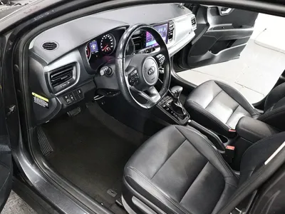Kia Stonic 2018, 51573 км, за 7144.25 USD - фото 17