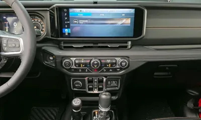 Jeep Wrangler 2024, 9172 км, за 39976.37 USD - фото 18